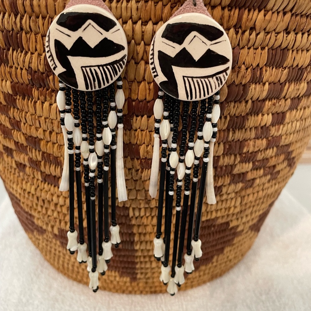 Vintage Native American Navajo Made Pottery & Bead Earrings